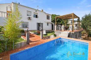 Casa de 2 dormitorios con piscina privada y desayuno incluido en los pinos de Alhaurin